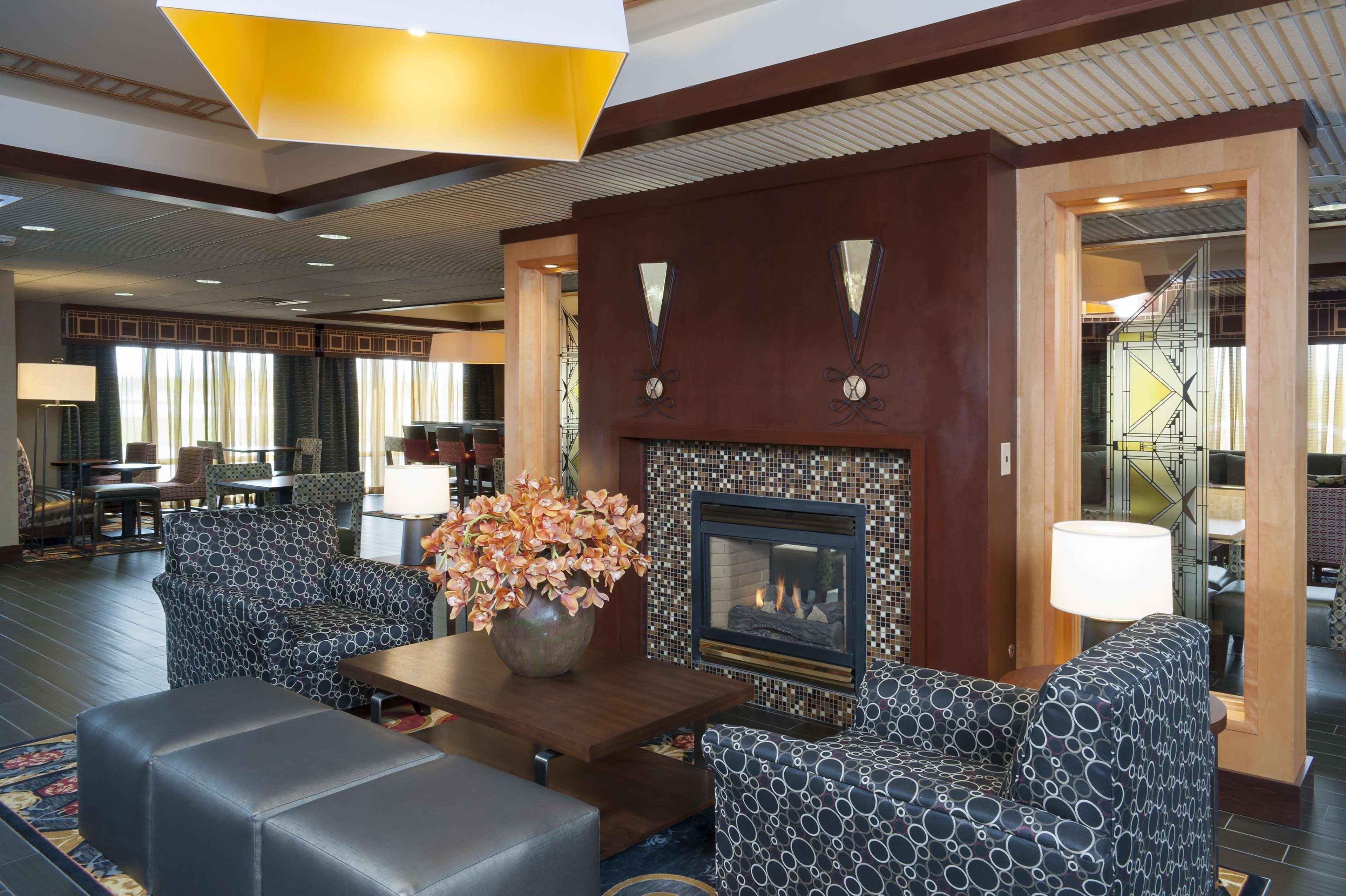 Hampton Inn Сеймур Экстерьер фото